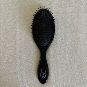Wet Brush Black Hairbrush